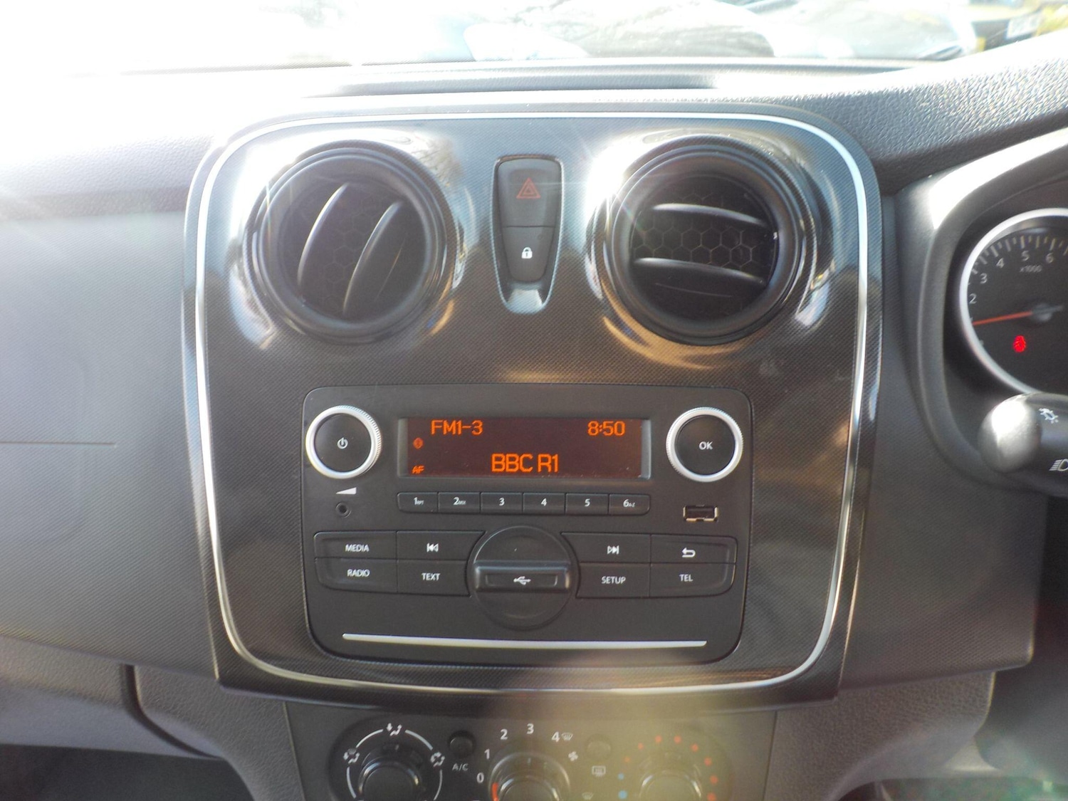 Used Dacia Sandero 2017 for sale - 78057659: Photo 13