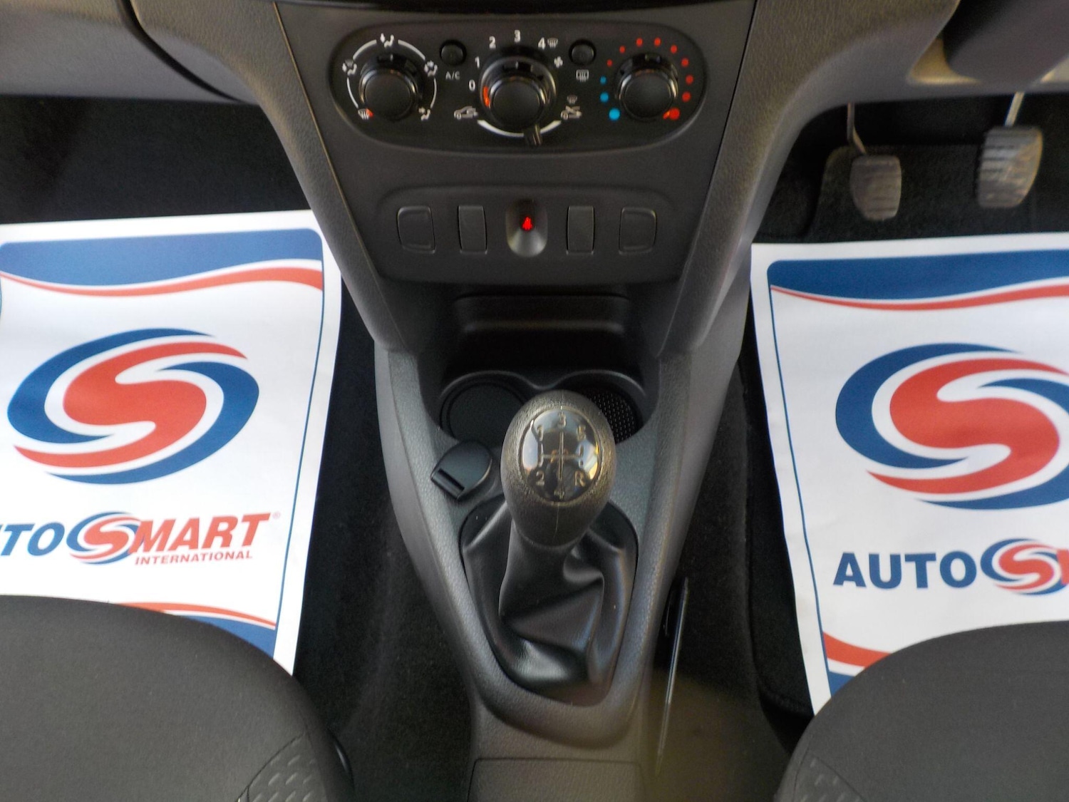 Used Dacia Sandero 2017 for sale - 78057659: Photo 15