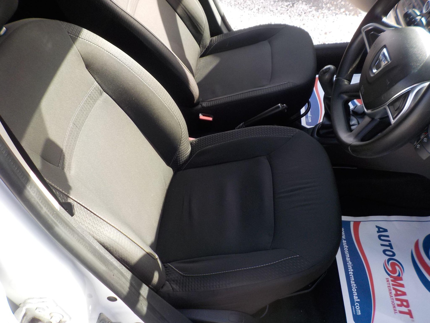 Used Dacia Sandero 2017 for sale - 78057659: Photo 17