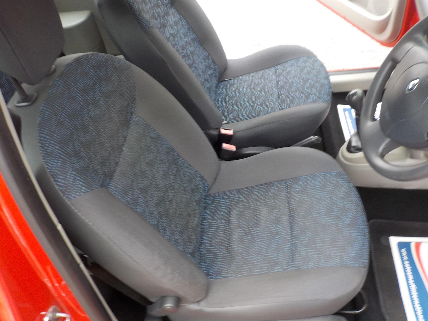 Used Renault Twingo 2010 for sale - 77793375: Photo 15