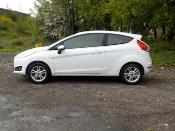 Used Ford Fiesta 2014 for sale - 78561999: Photo