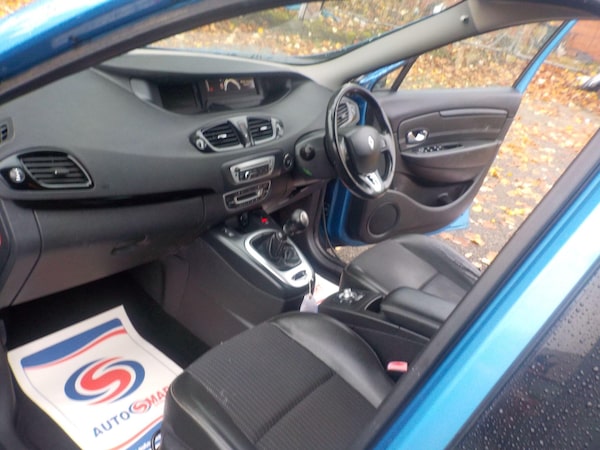 Used Renault Grand Scenic 2014 for sale - 76175072: Photo 11