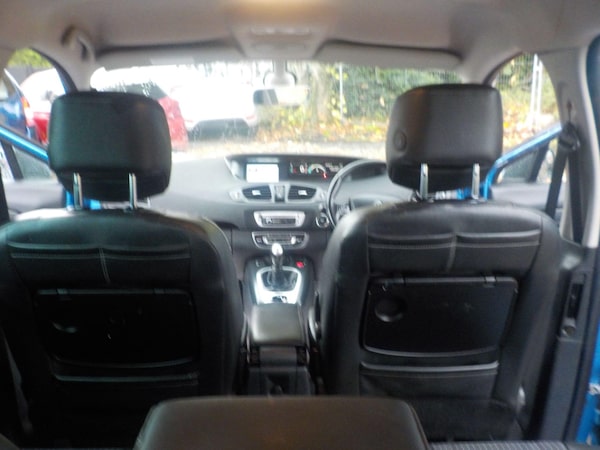 Used Renault Grand Scenic 2014 for sale - 76175072: Photo 24