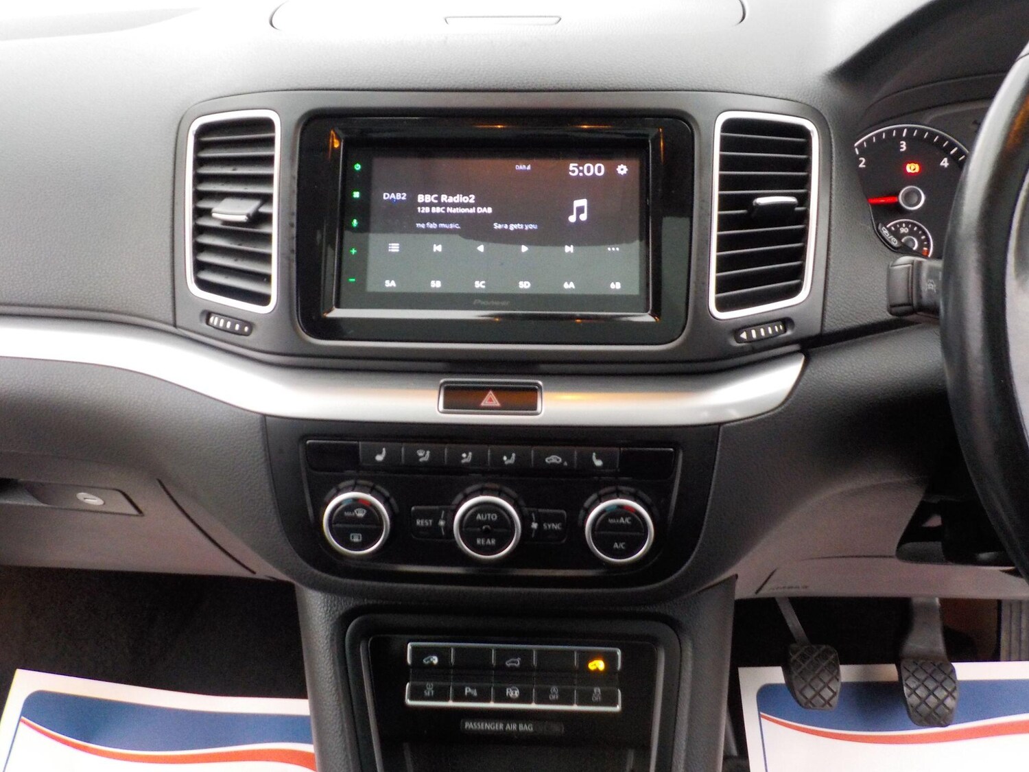 Used Volkswagen Sharan 2014 for sale - 77839770: Photo 14