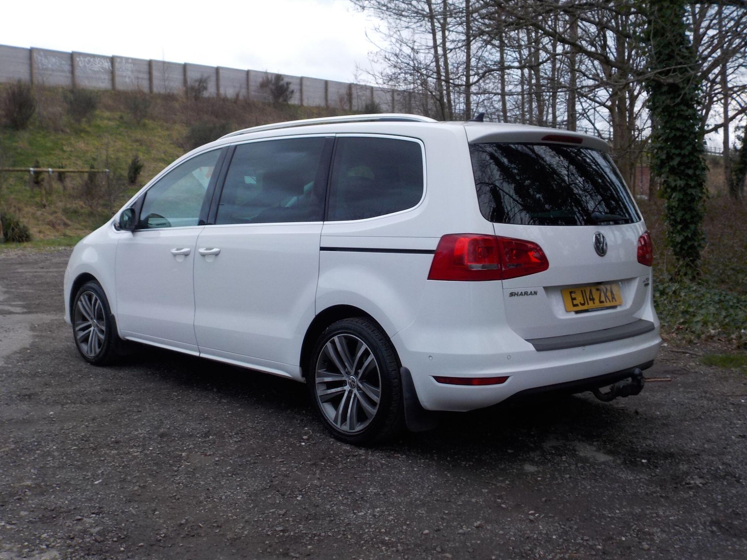 Used Volkswagen Sharan 2014 for sale - 77839770: Photo 3