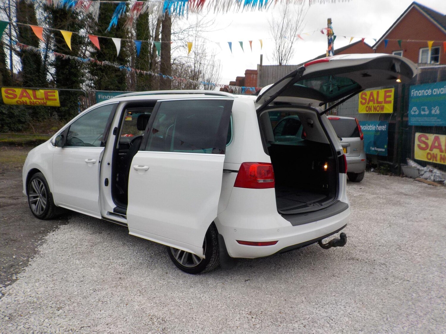 Used Volkswagen Sharan 2014 for sale - 77839770: Photo 32