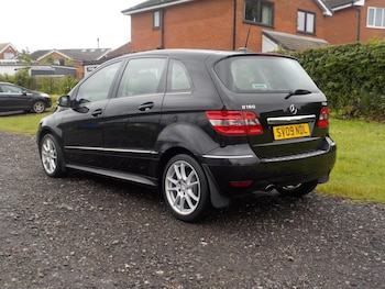 Used Mercedes-Benz B Class 2009 for sale - 78877761: Photo