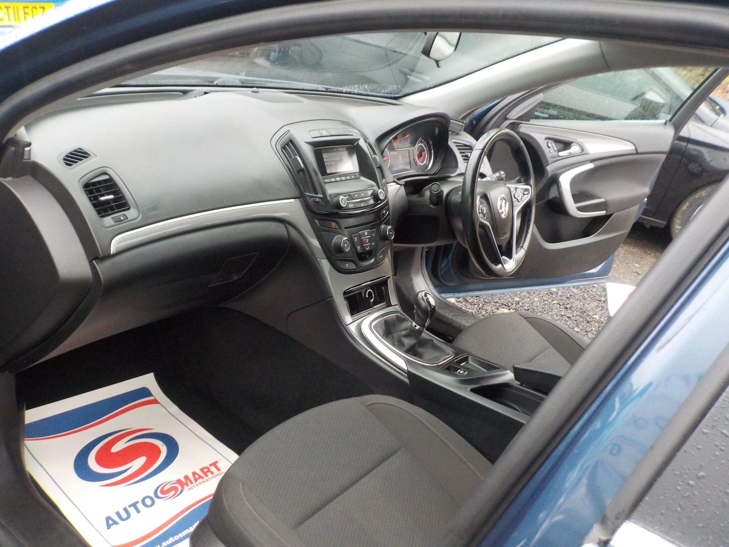 Used Vauxhall Insignia 2017 for sale - 77400820: Photo 11