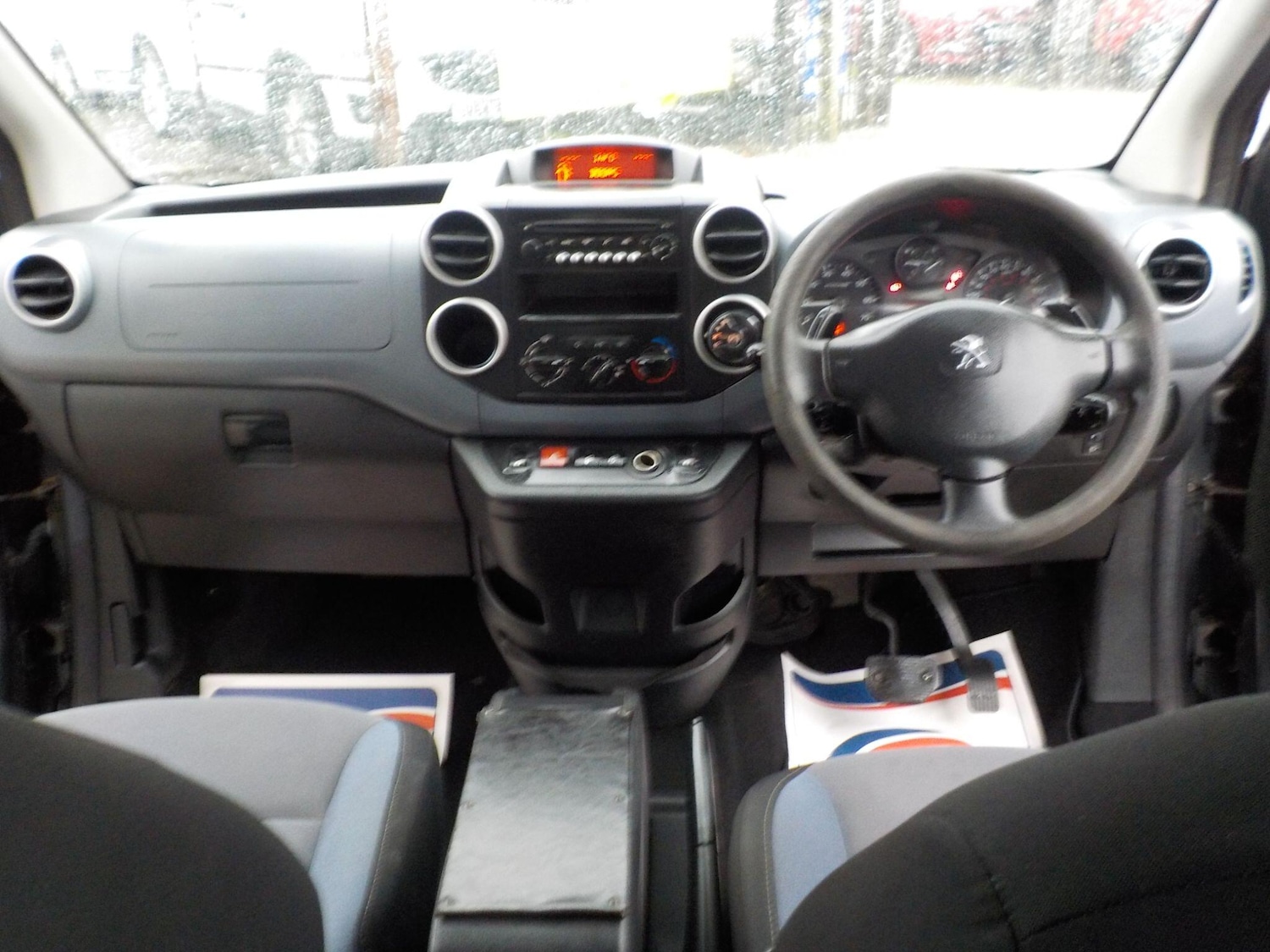 Used Peugeot Partner Tepee 2015 for sale - 78007074: Photo 12