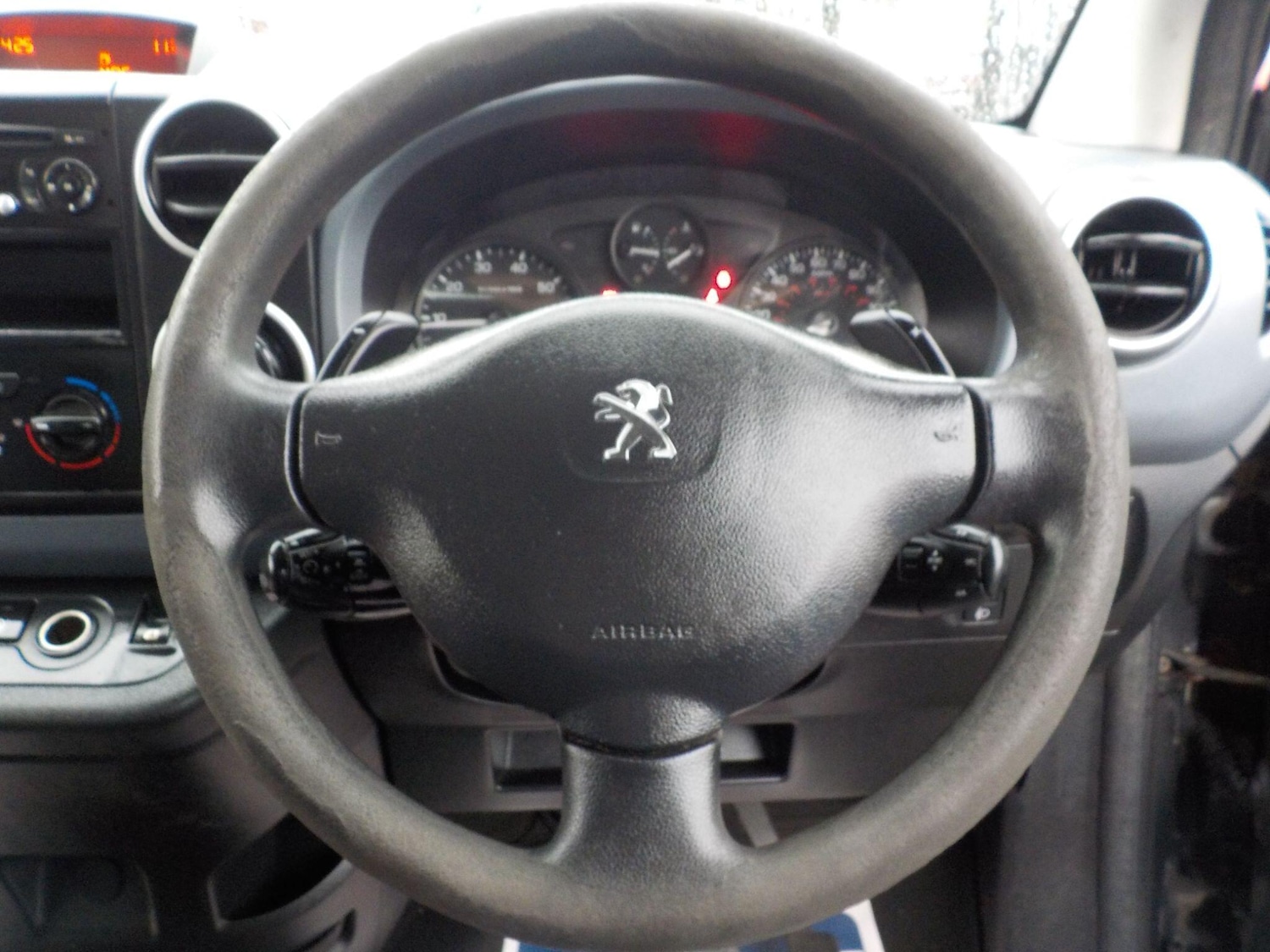 Used Peugeot Partner Tepee 2015 for sale - 78007074: Photo 14