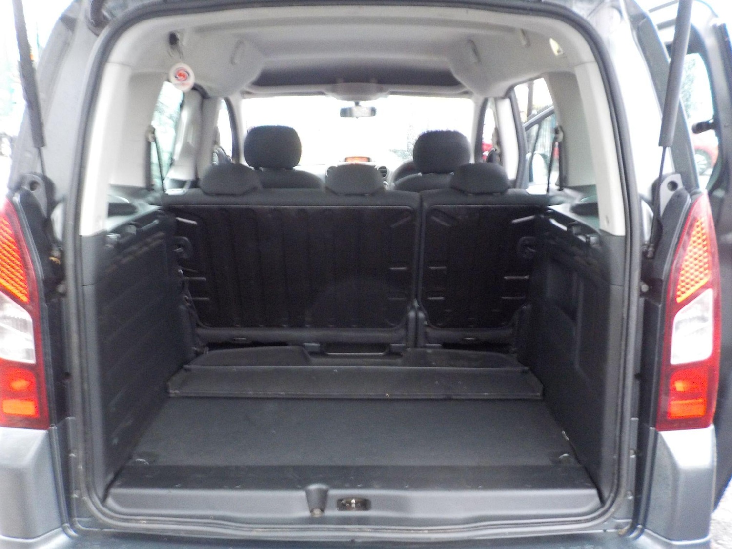 Used Peugeot Partner Tepee 2015 for sale - 78007074: Photo 21