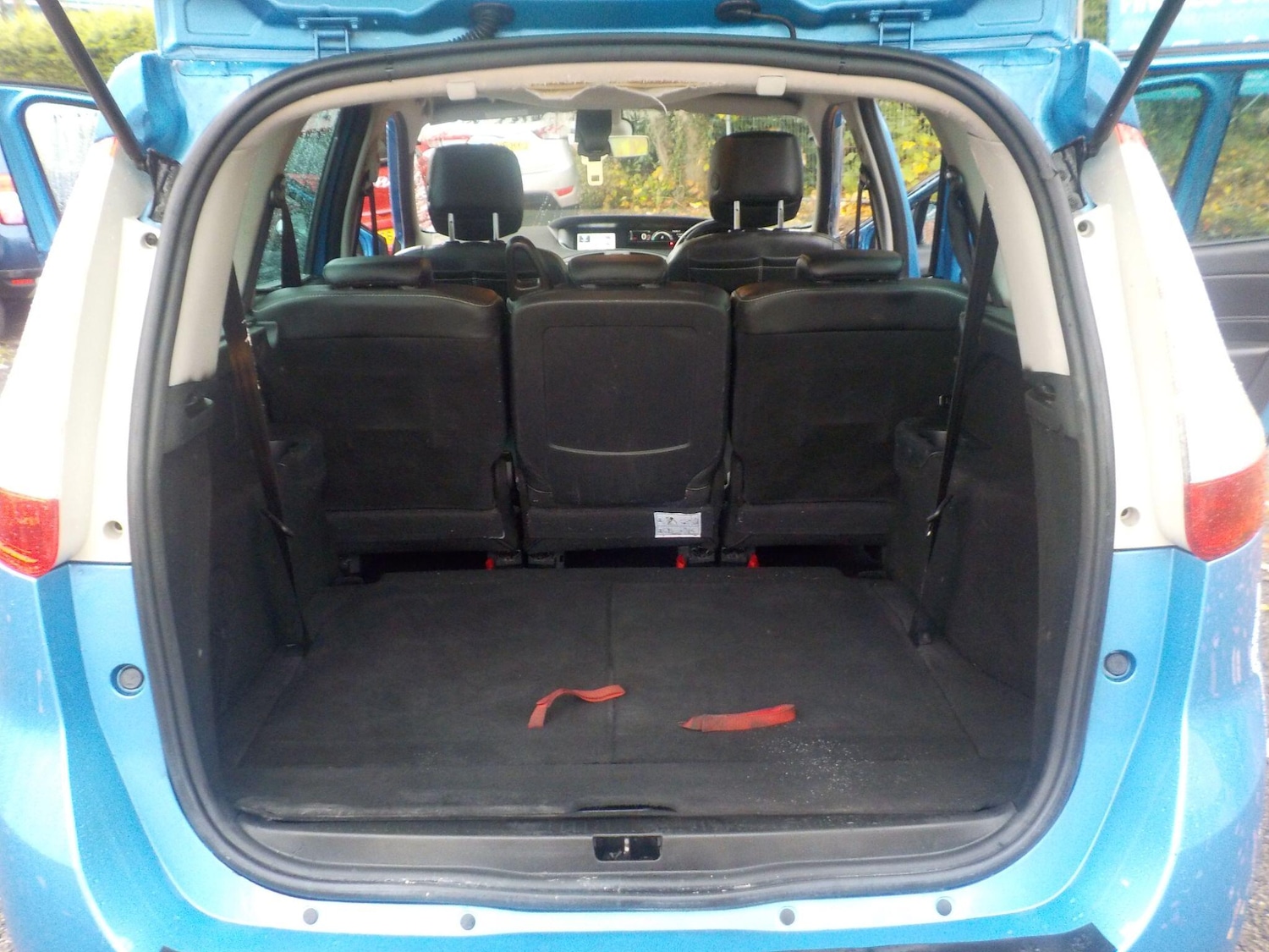 Used Renault Grand Scenic 2014 for sale - 76992029: Photo 23