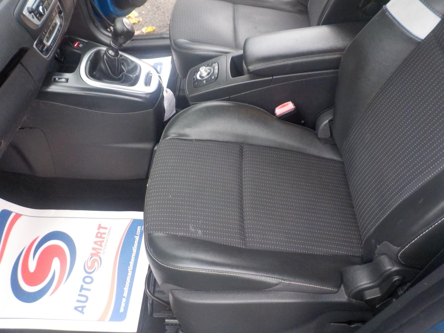 Used Renault Grand Scenic 2014 for sale - 76992029: Photo 29