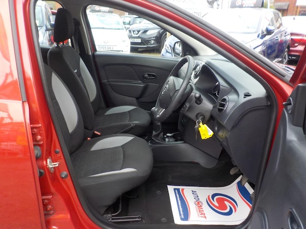 Used Dacia Sandero Stepway 2014 for sale - 74120419: Photo 11