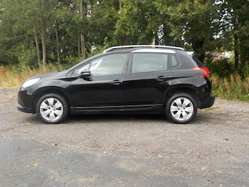 Used Peugeot 2008 2015 for sale - 79452380: Photo