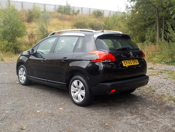 Used Peugeot 2008 2015 for sale - 79452380: Photo