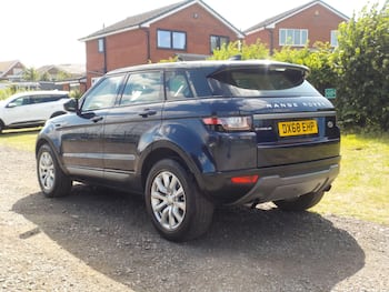 Used Land Rover Range Rover Evoque 2018 for sale - 79621393: Photo