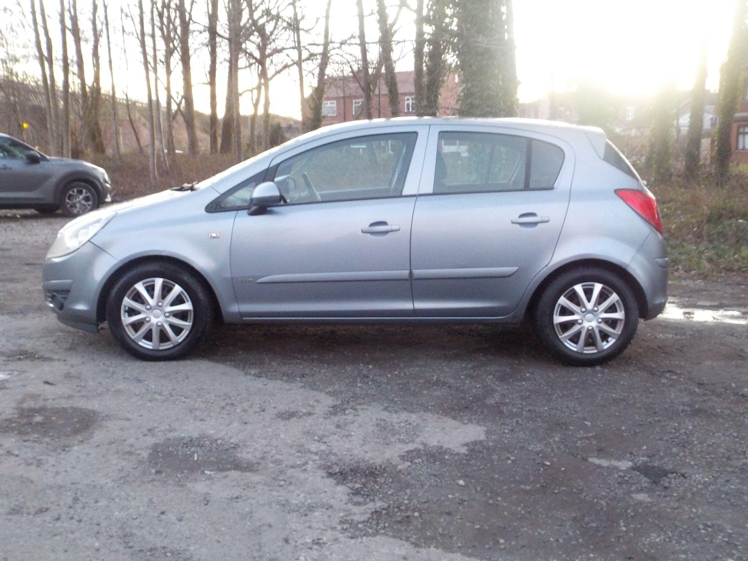 Used Vauxhall Corsa 2007 for sale - 77737925: Photo 2