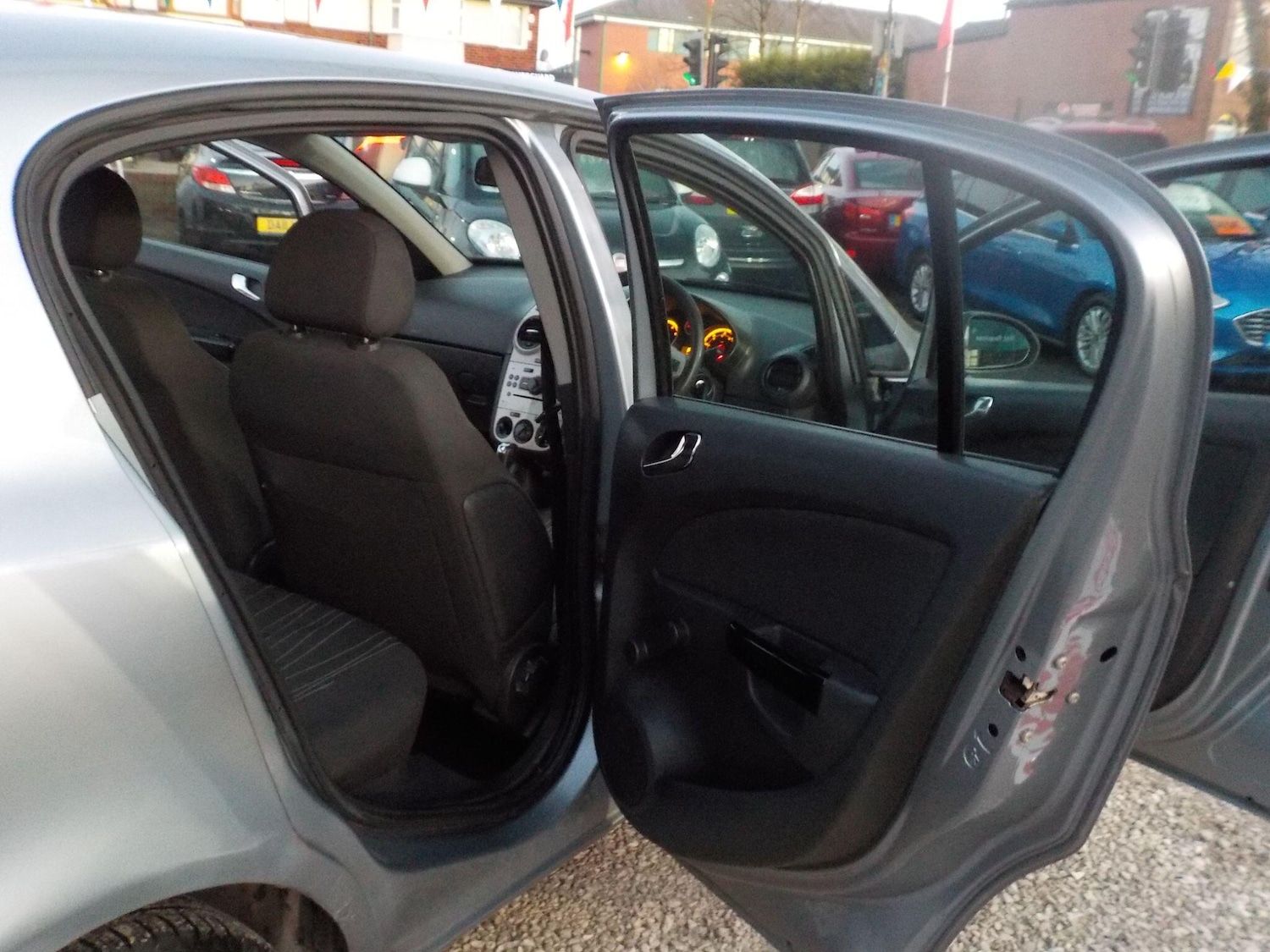 Used Vauxhall Corsa 2007 for sale - 77737925: Photo 22