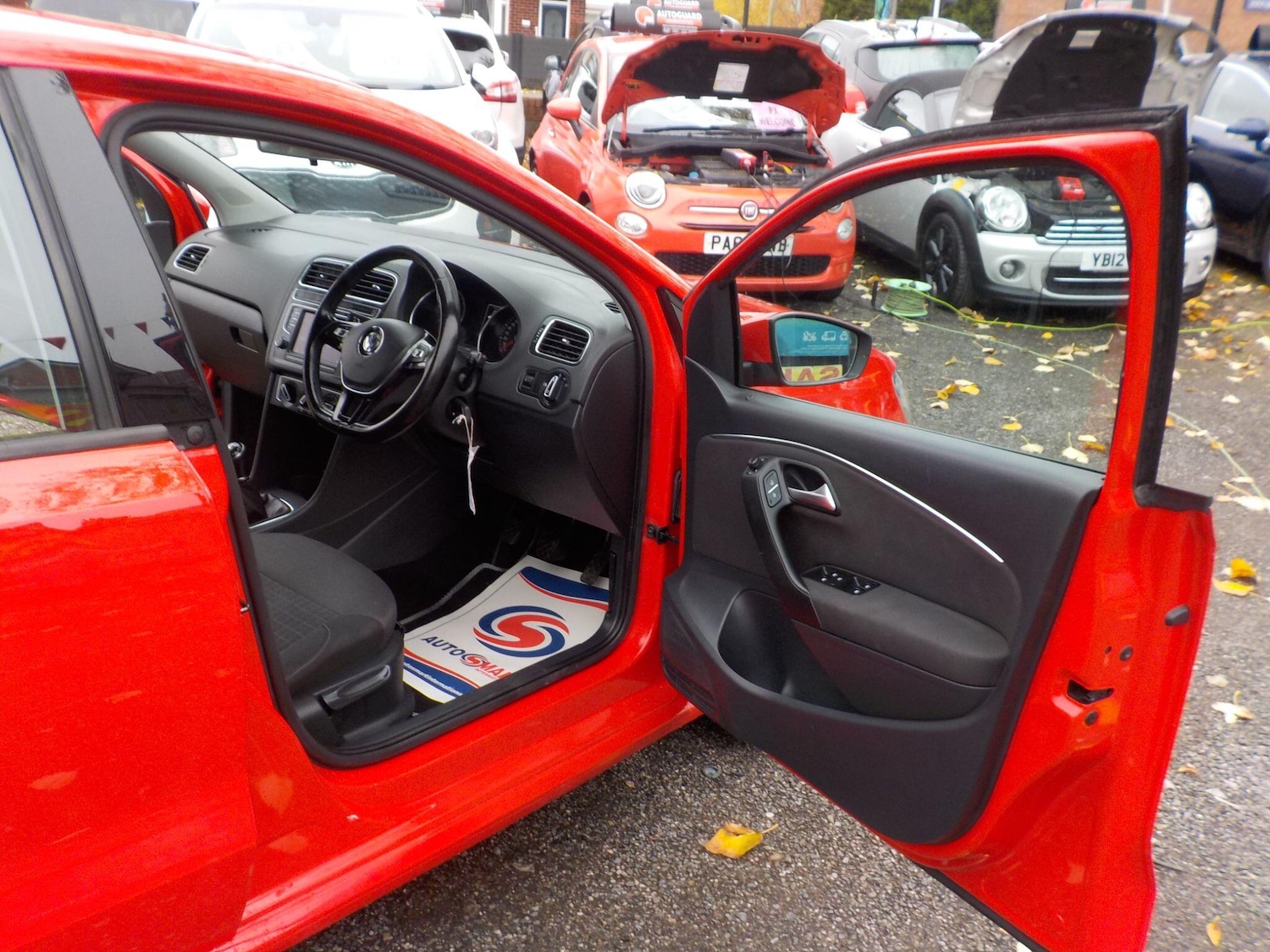 Used Volkswagen Polo 2015 for sale - 76424172: Photo 17