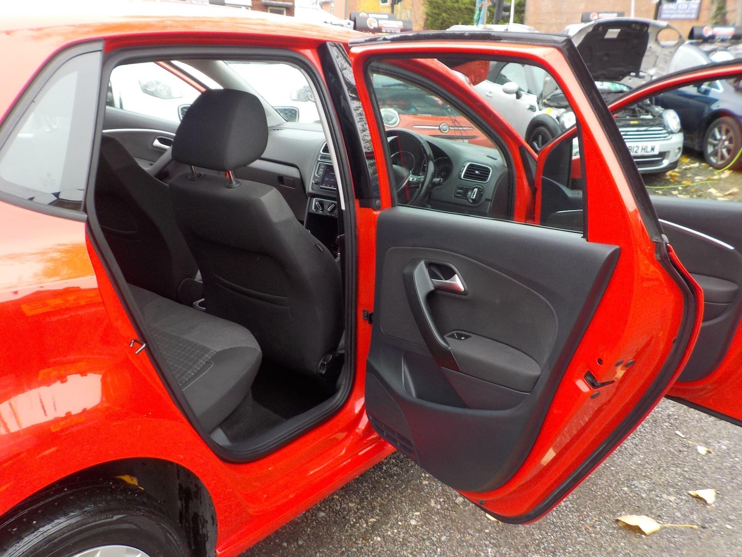 Used Volkswagen Polo 2015 for sale - 76424172: Photo 20