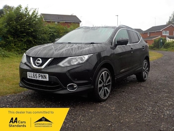 Used Nissan Qashqai 2015 for sale - 79374130: Photo