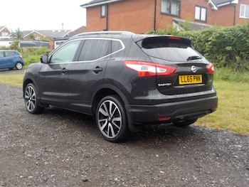 Used Nissan Qashqai 2015 for sale - 79374130: Photo
