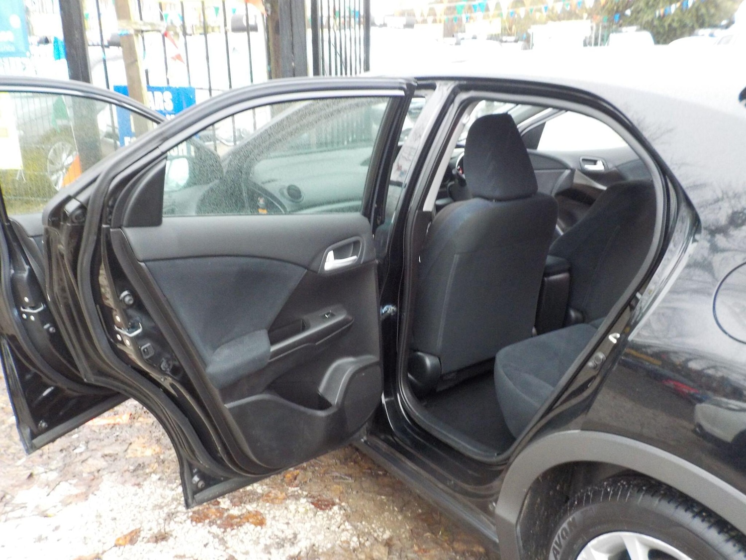 Used Honda Civic 2013 for sale - 76667090: Photo 25