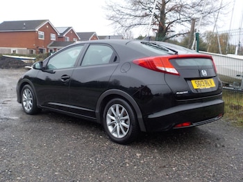Used Honda Civic 2013 for sale - 76667090: Photo