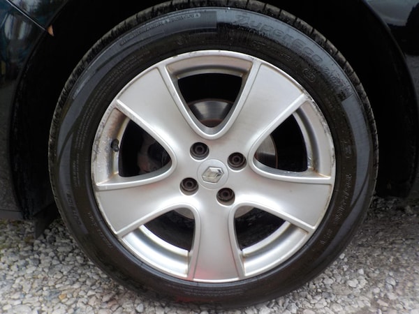 Used Renault Clio 2015 for sale - 76259004: Photo 28