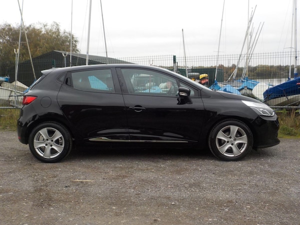 Used Renault Clio 2015 for sale - 76259004: Photo 6