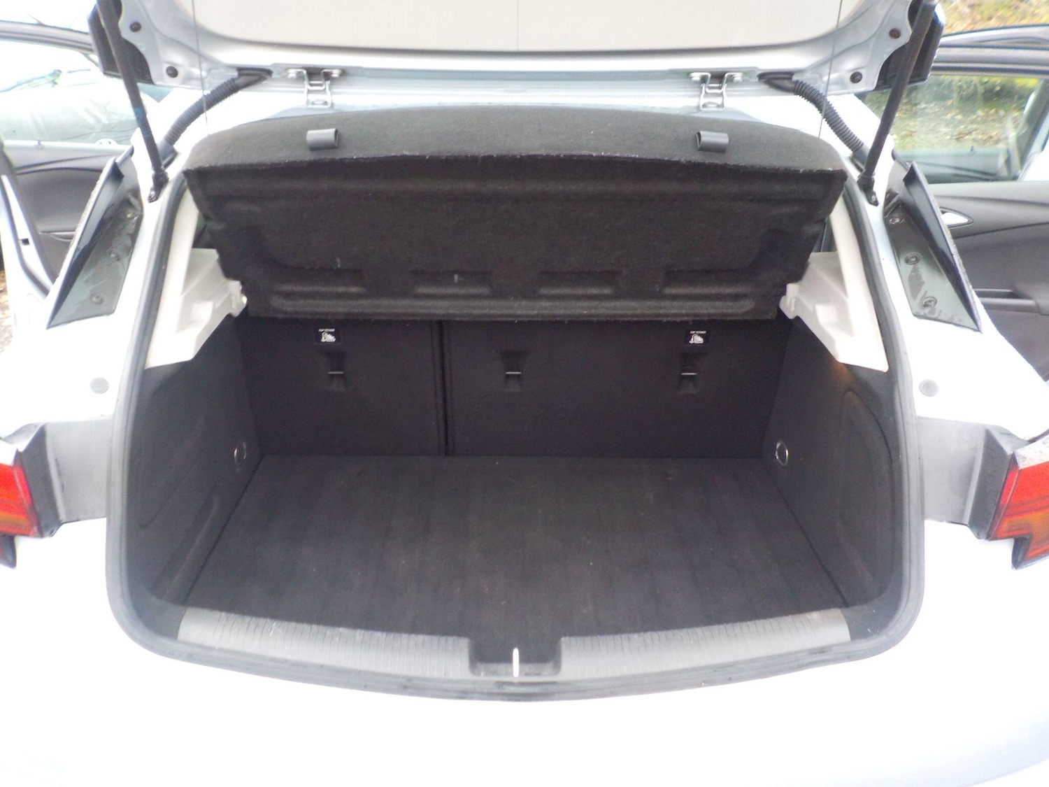 Used Vauxhall Astra 2016 for sale - 76728161: Photo 21