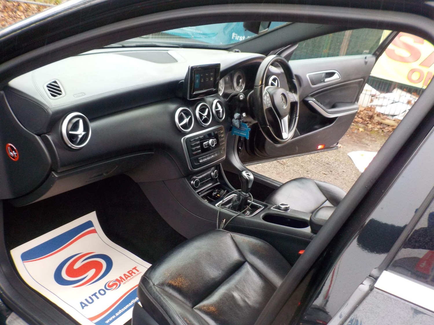 Used Mercedes-Benz A-Class 2015 for sale - 77156178: Photo 11