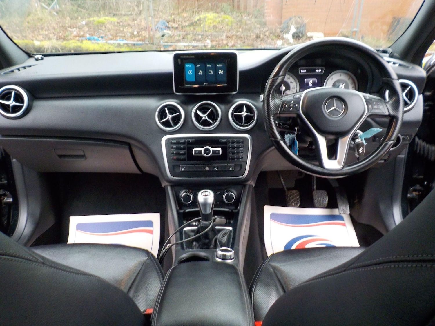 Used Mercedes-Benz A-Class 2015 for sale - 77156178: Photo 12