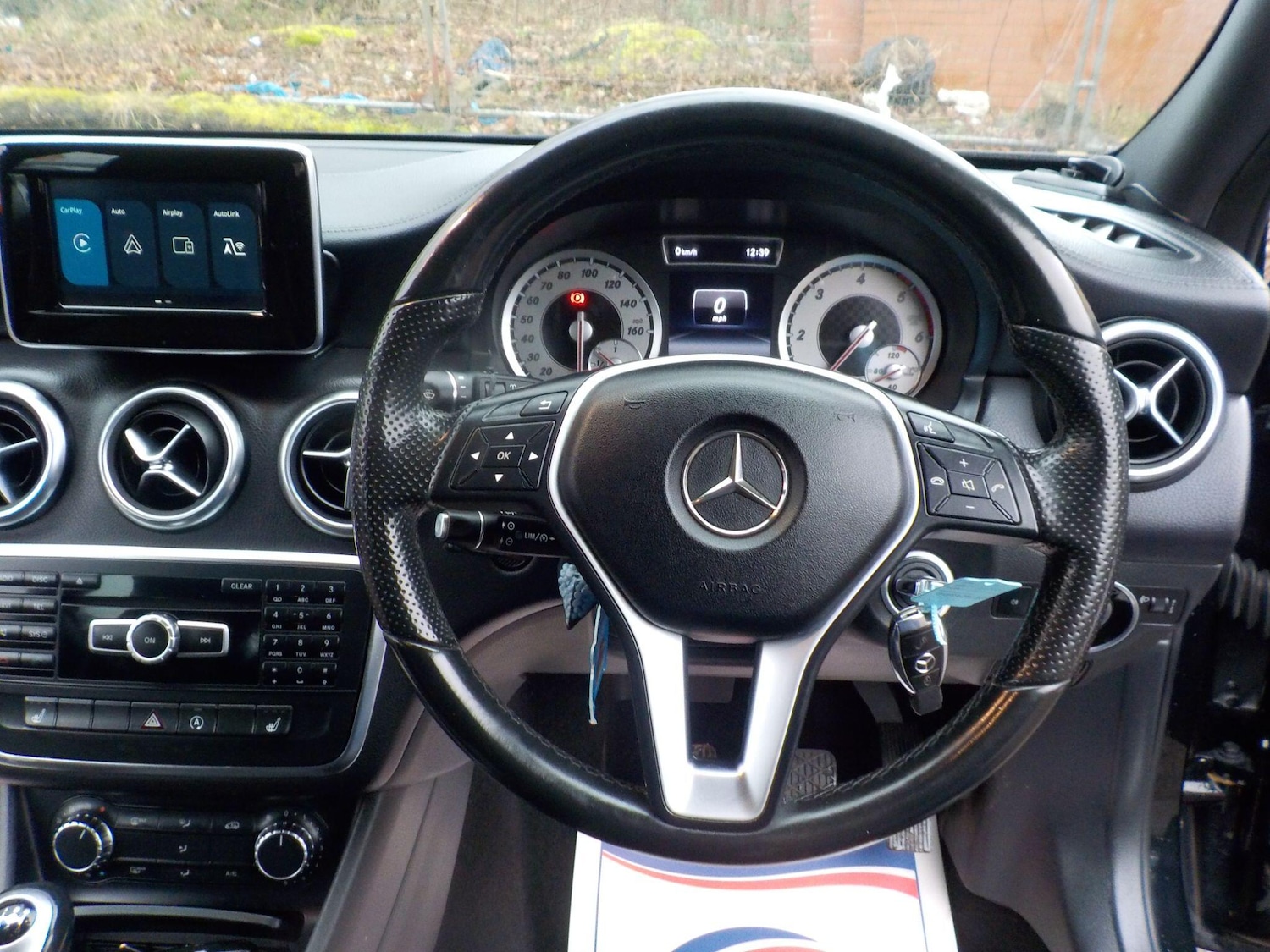 Used Mercedes-Benz A-Class 2015 for sale - 77156178: Photo 14