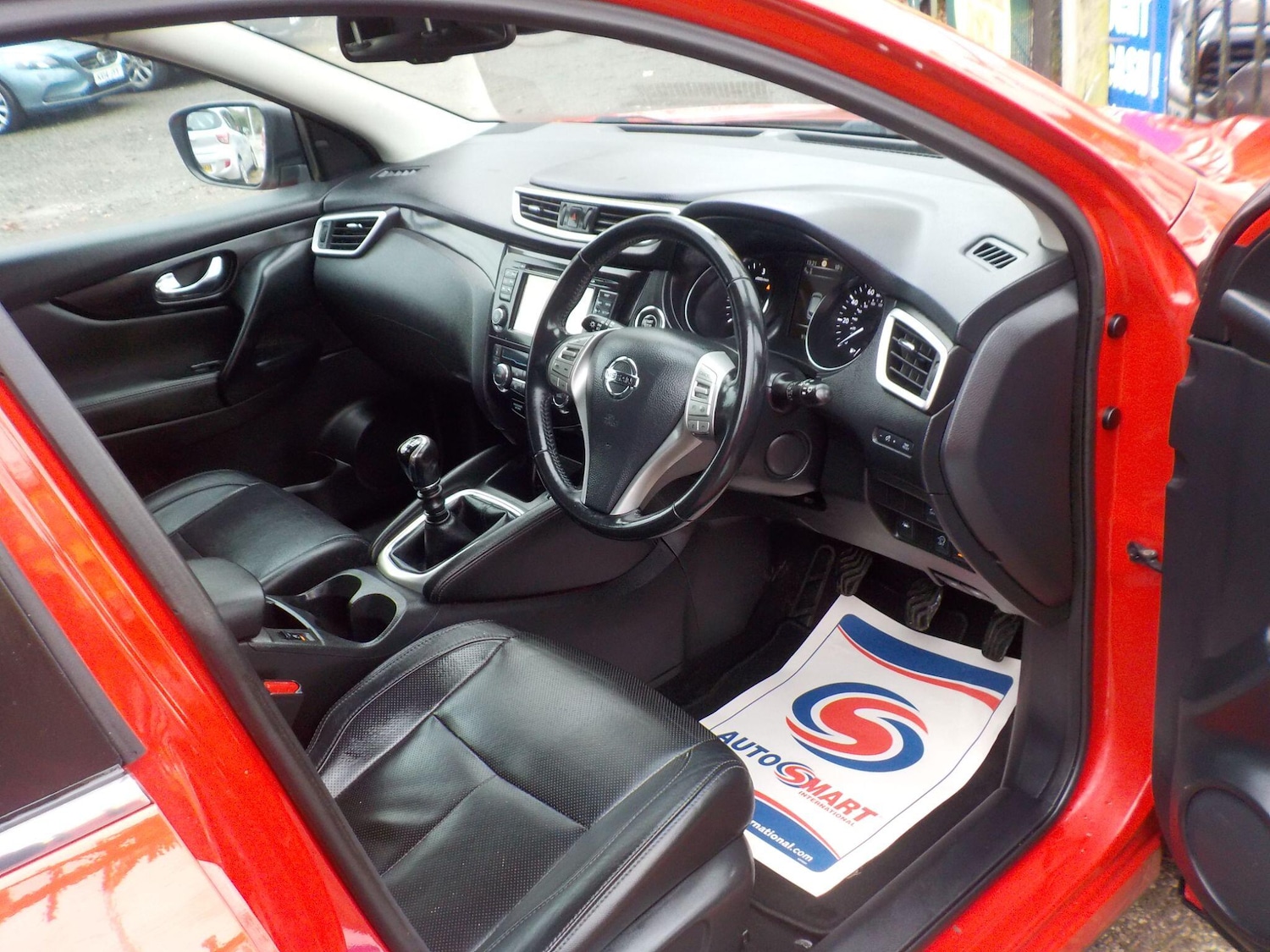 Used Nissan Qashqai for sale - 76727416: Photo 10