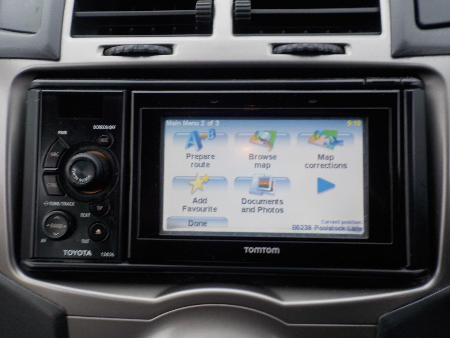 Used Toyota Yaris 2011 for sale - 77478980: Photo 16