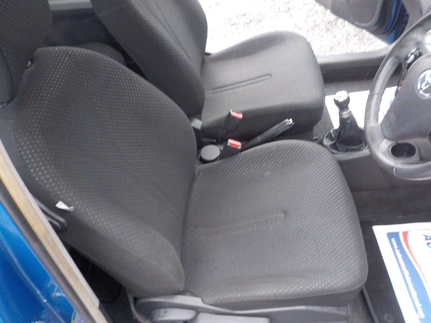 Used Toyota Yaris 2011 for sale - 77478980: Photo 18