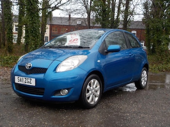Used Toyota Yaris 2011 for sale - 77478980: Photo