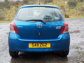 Used Toyota Yaris 2011 for sale - 77478980: Photo