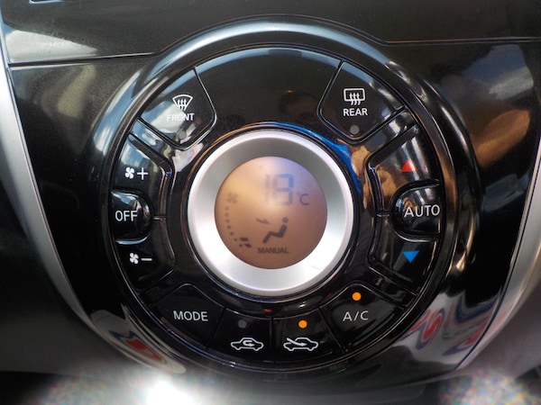 Used Nissan Note 2014 for sale - 75128024: Photo 17