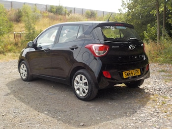 Used Hyundai i10 2014 for sale - 79413090: Photo