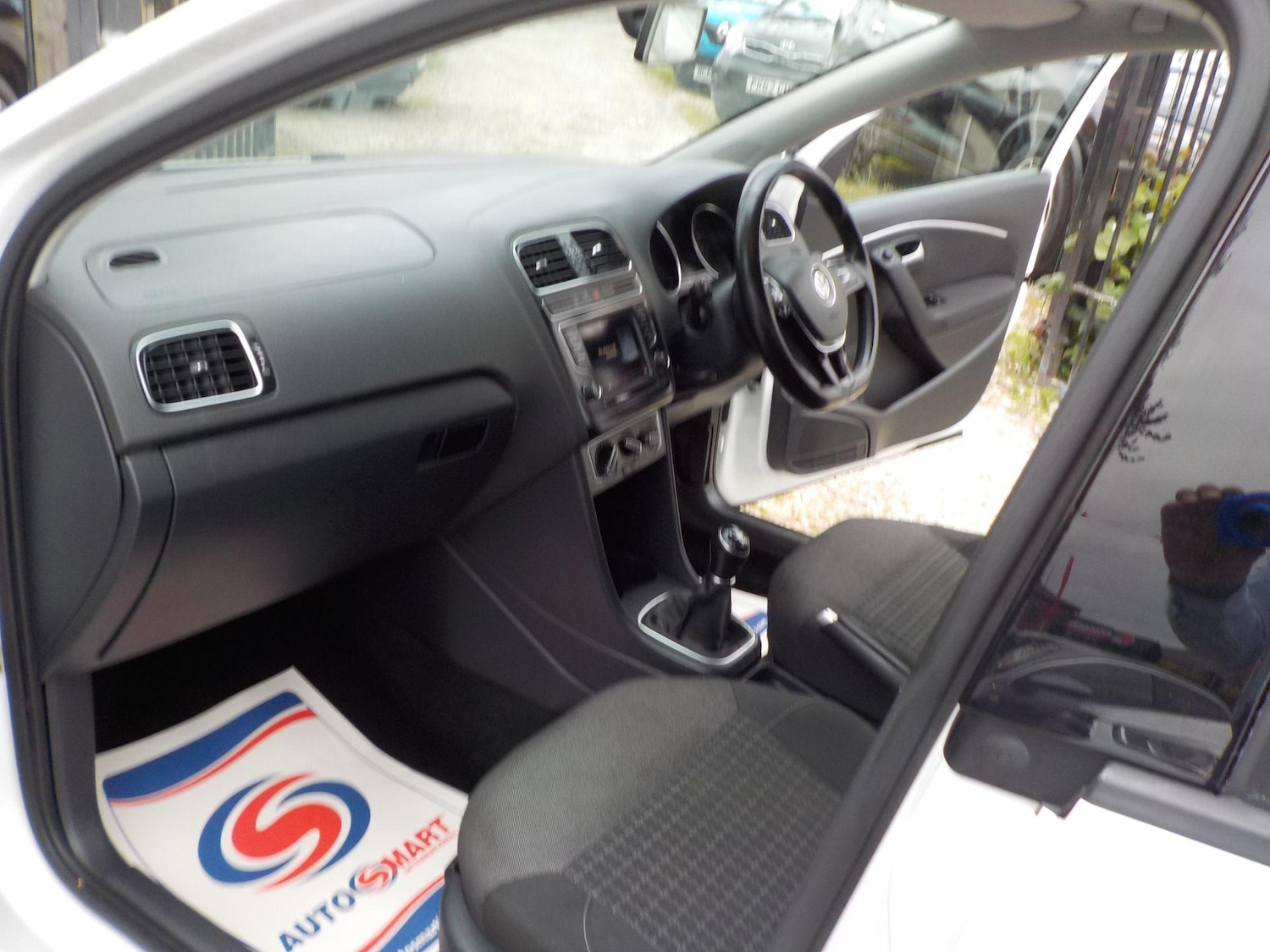 Used Volkswagen Polo 2015 for sale - 76988426: Photo 11