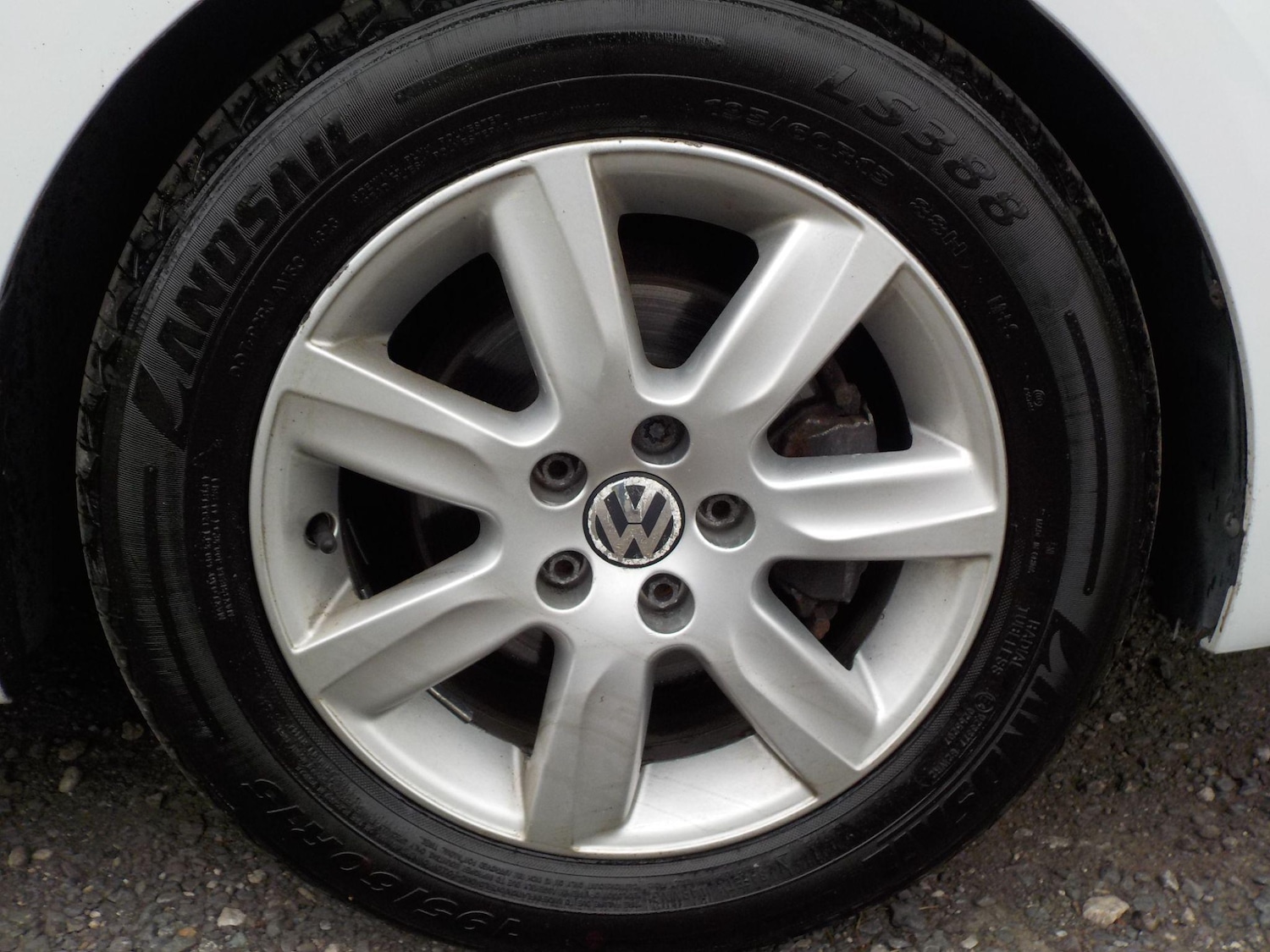 Used Volkswagen Polo 2015 for sale - 76988426: Photo 9