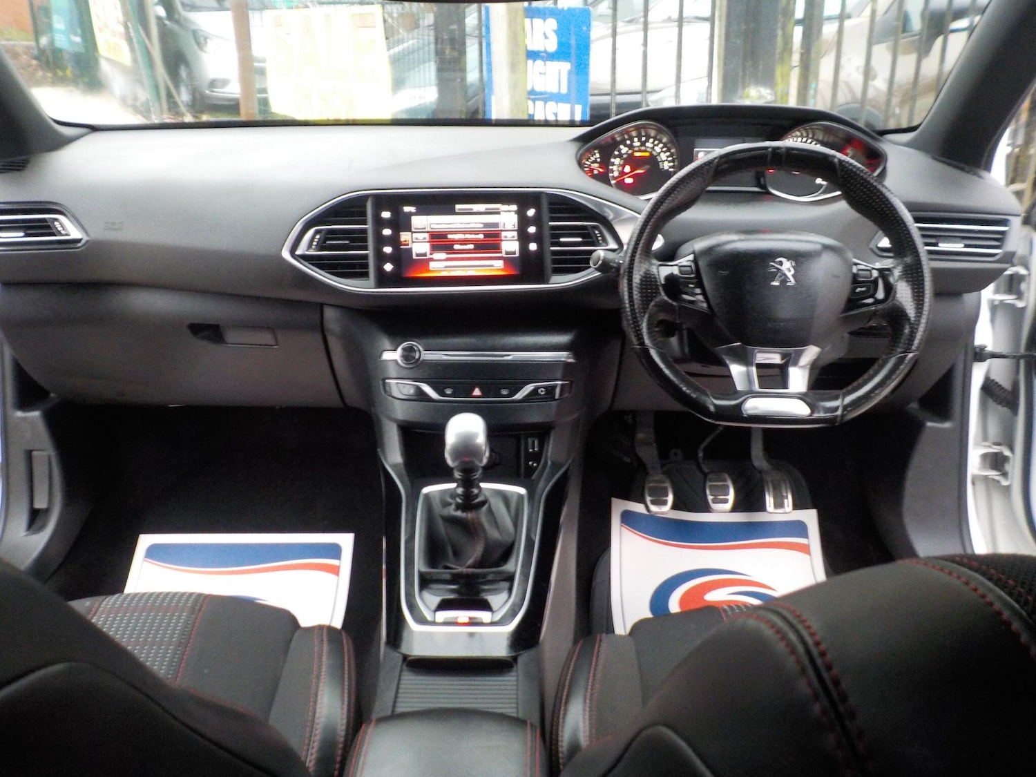 Used Peugeot 308 2016 for sale - 77839779: Photo 12