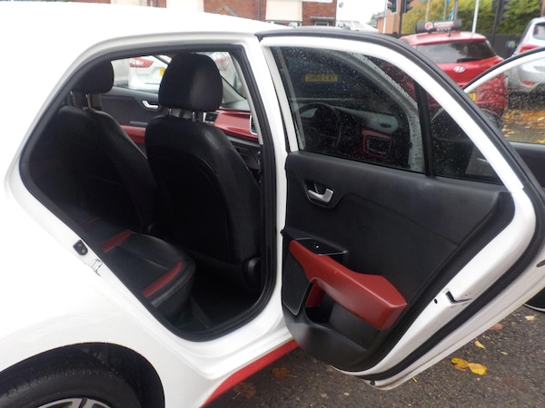 Used Kia Rio 2018 for sale - 76174616: Photo 22