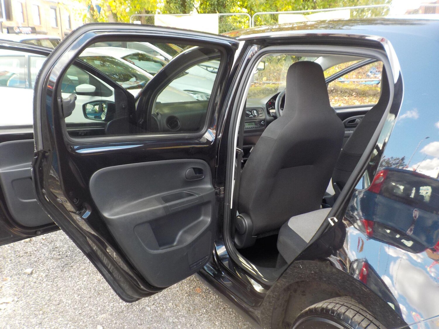 Used Skoda Citigo 2014 for sale - 76072672: Photo 25