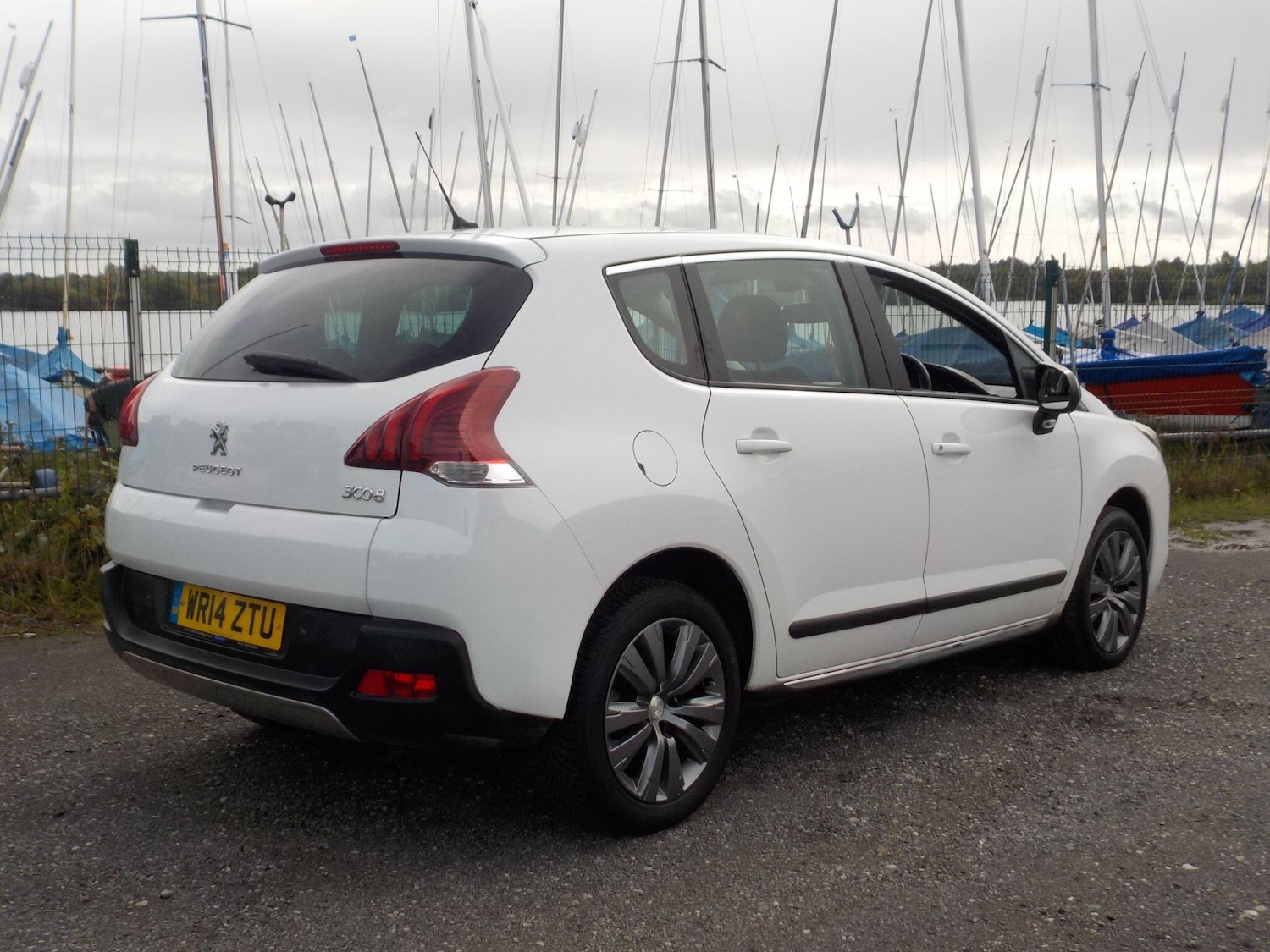 Used Peugeot 3008 2014 for sale - 76993639: Photo 5