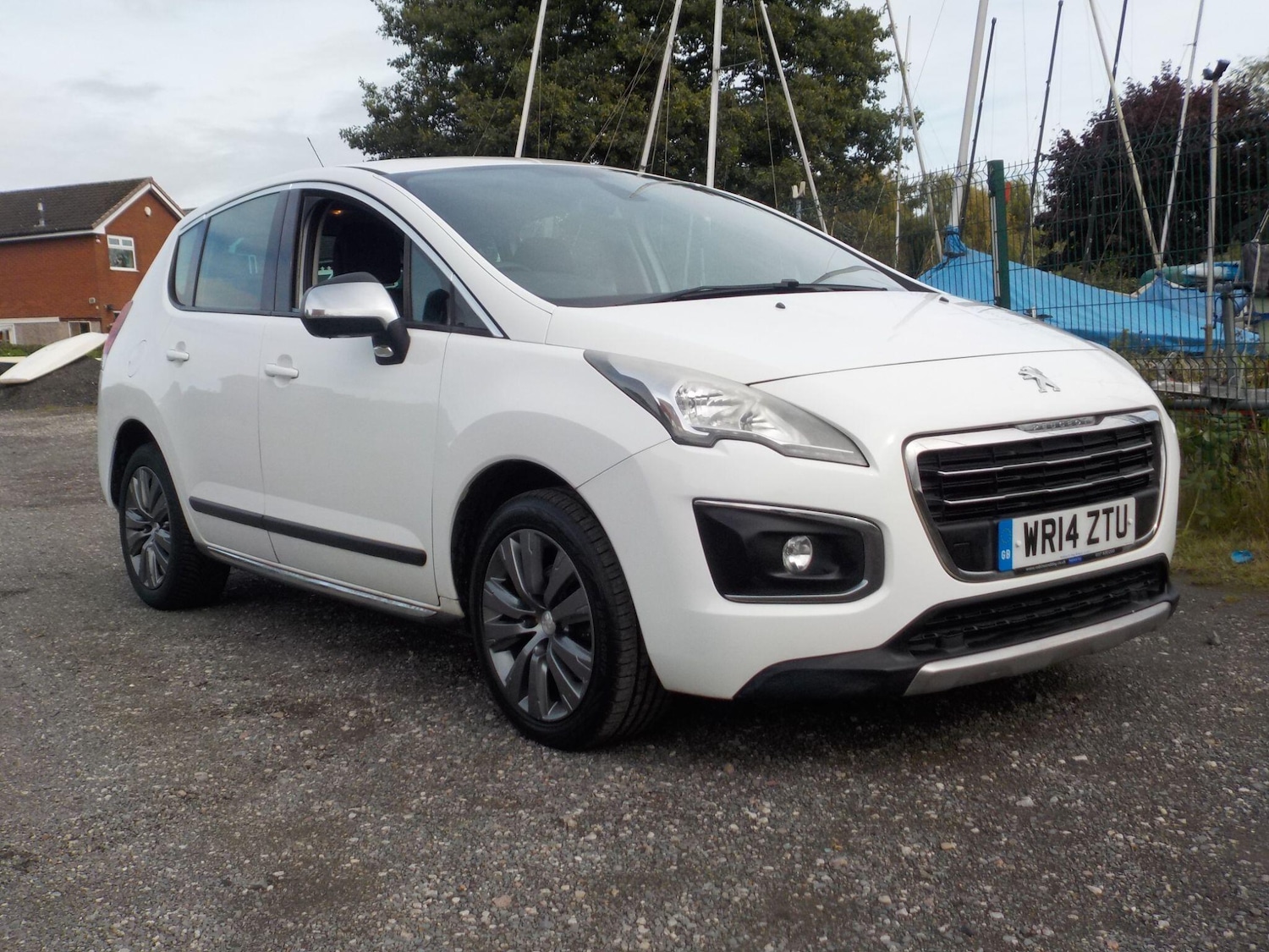 Used Peugeot 3008 2014 for sale - 76993639: Photo 7