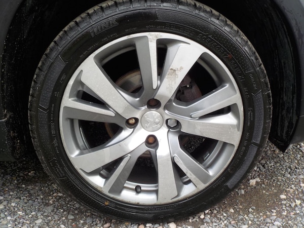 Used Peugeot 2008 2016 for sale - 75520373: Photo 9